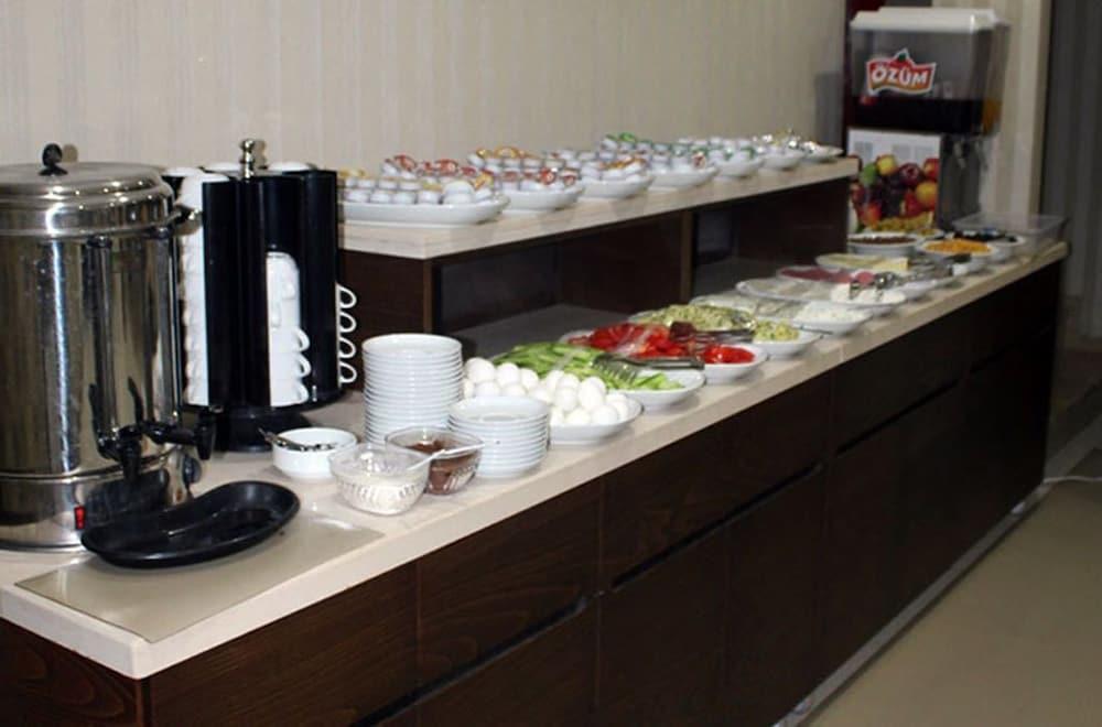 Prens Hotel イスタンブール エクステリア 写真